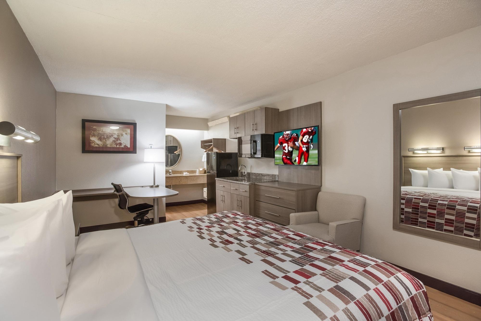Red Roof Inn Philadelphia - Тревоус Екстериор снимка